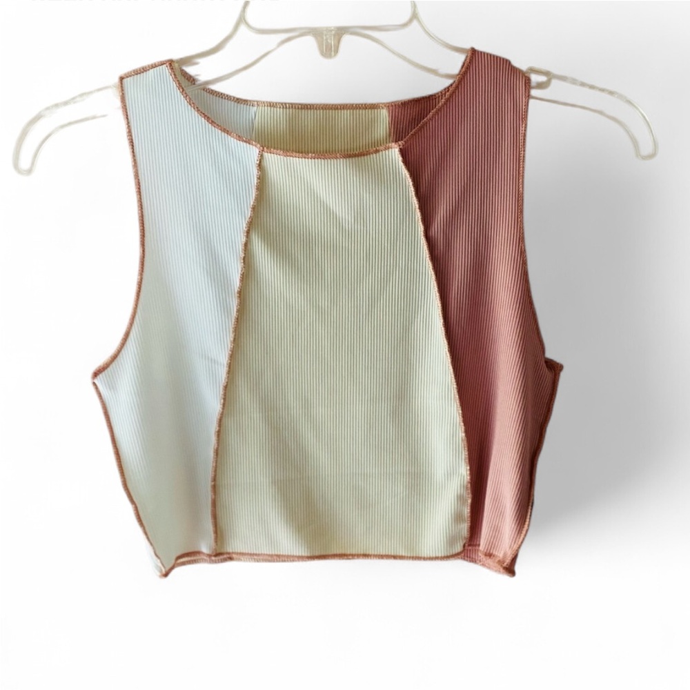 SHEIN CREAM WHITE PINK RIB KNIT SLEEVELESS STRETCH CROP TANK TOP SIZE SMALL